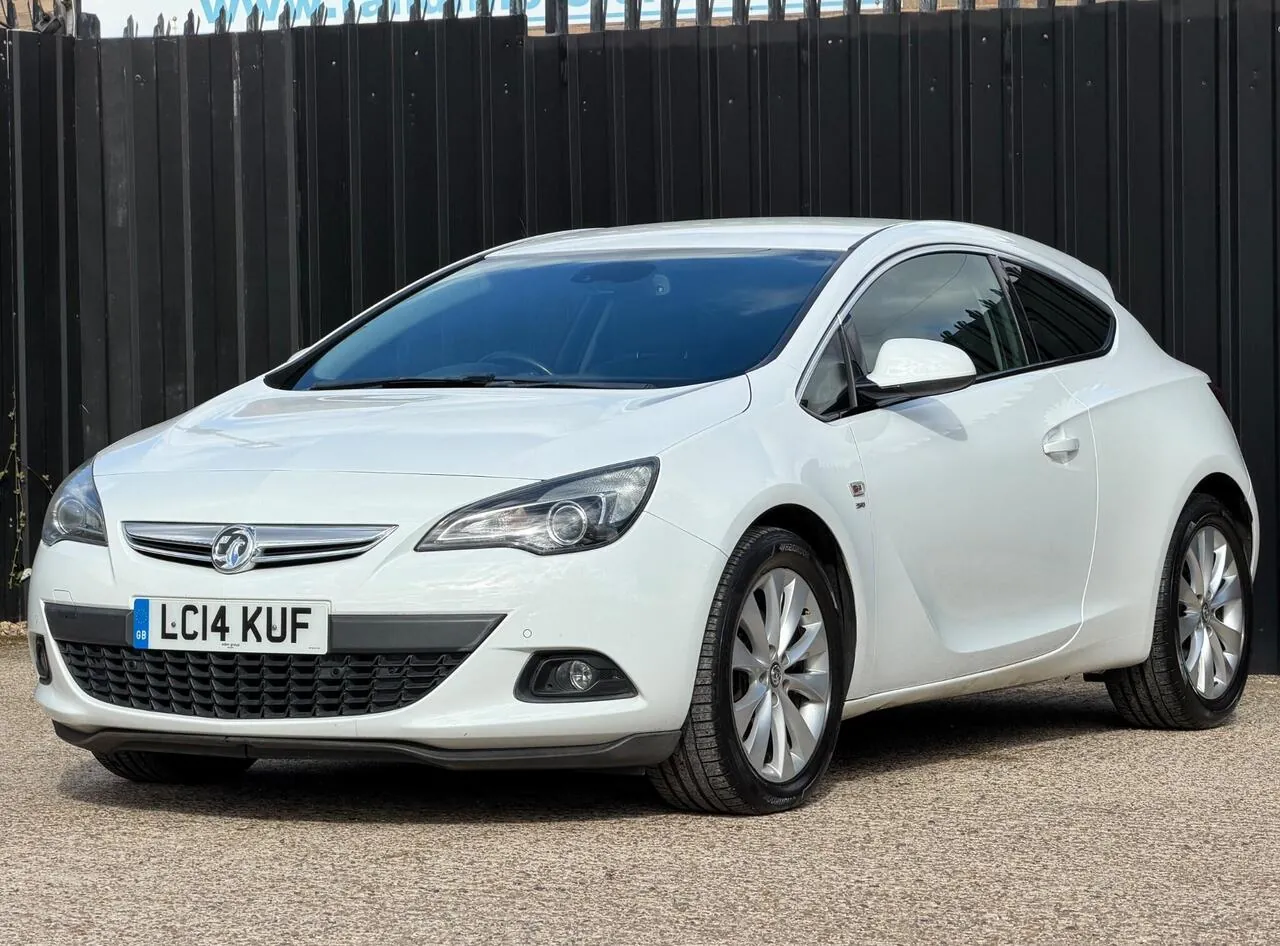 Vauxhall Astra Gtc 2014 photo 4