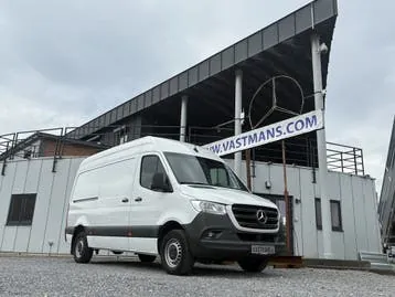 Mercedes-Benz Sprinter Combi 2024 photo 2