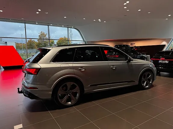 Audi Q7 2026 photo 5