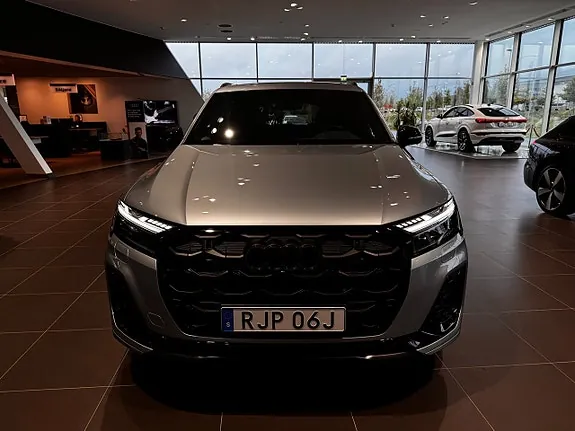 Audi Q7 2026 photo 3