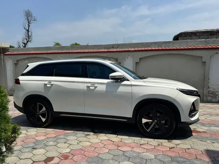 Changan Oshan X7