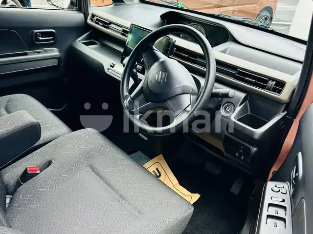Suzuki Wagon R Fx 2025 photo 3