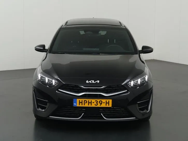 Kia Ceed 2025 photo 3