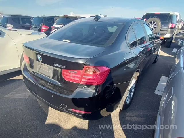 BMW 3 Series 2014 photo 4