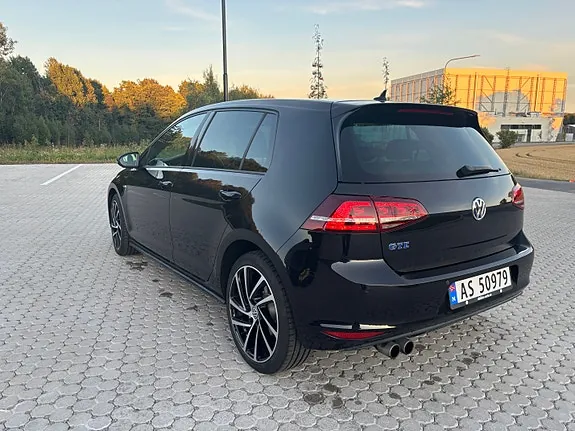 Volkswagen Golf Vii 2017 photo 3