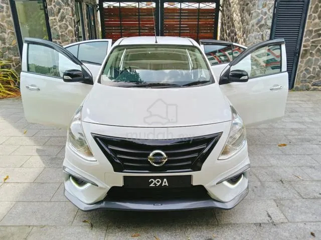 Nissan Almera