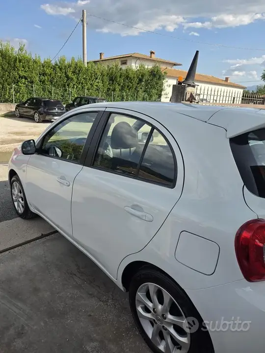 Nissan Micra 2016 photo 4
