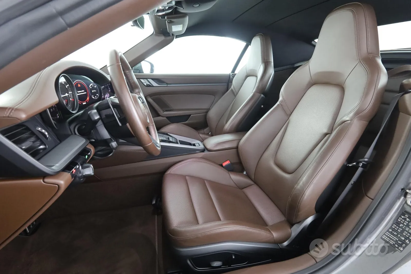 Porsche 911 2019 photo 2