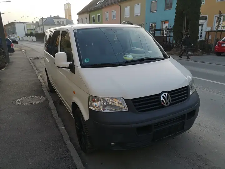 Volkswagen T5