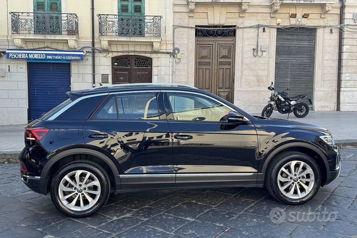 Volkswagen T-Roc 2023 photo 4