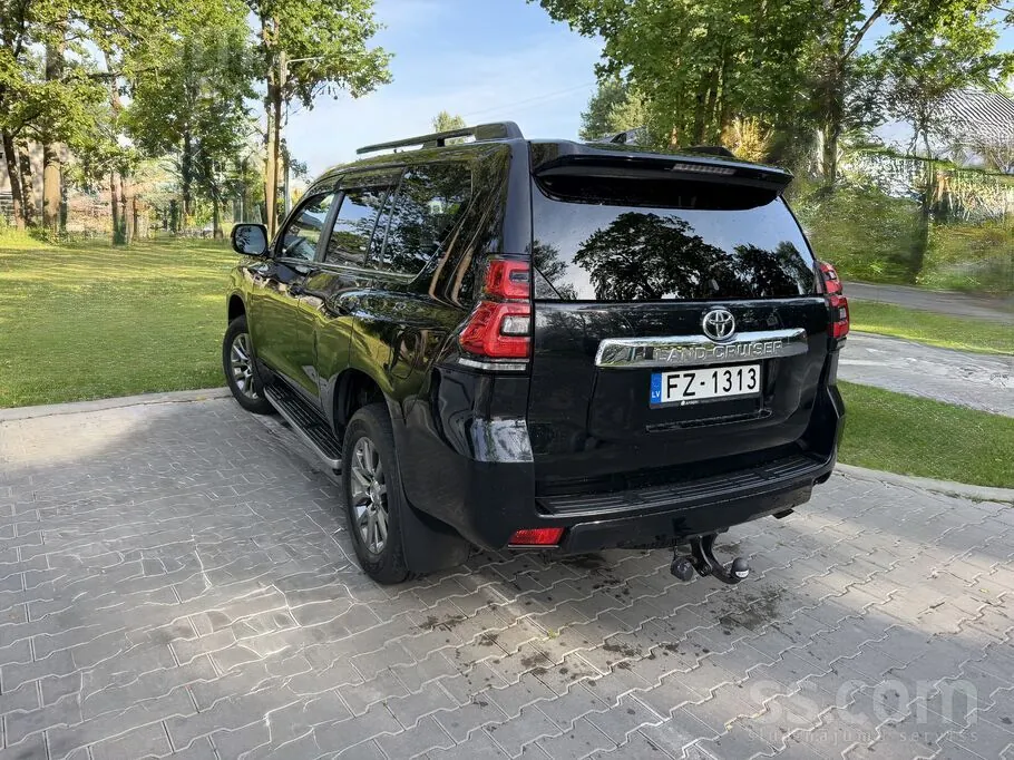 Toyota Land Cruiser 2019 photo 4