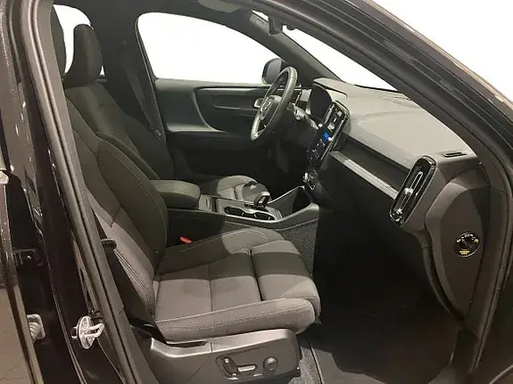 Volvo Ex40 2025 photo 4