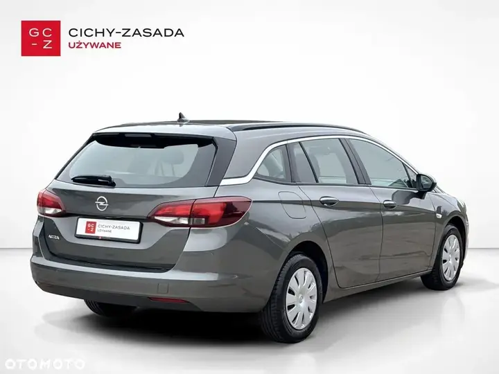 Opel Astra 2019 photo 5