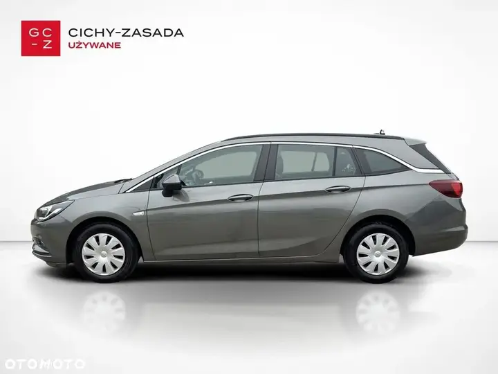Opel Astra 2019 photo 2