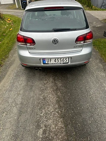 Volkswagen Golf 2010 photo 4