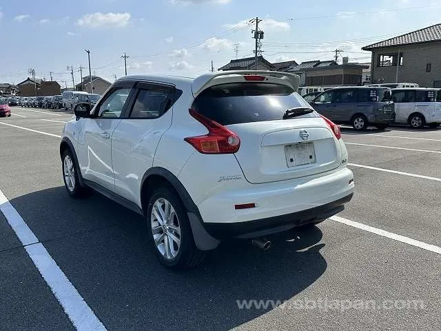 Nissan Juke 2011 photo 3