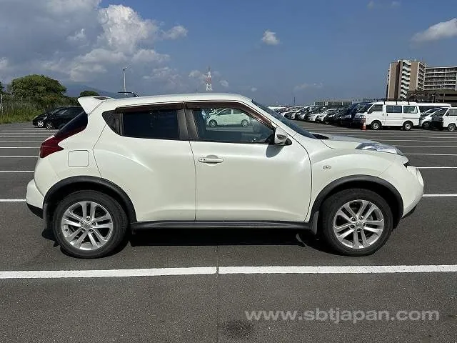 Nissan Juke 2011 photo 5