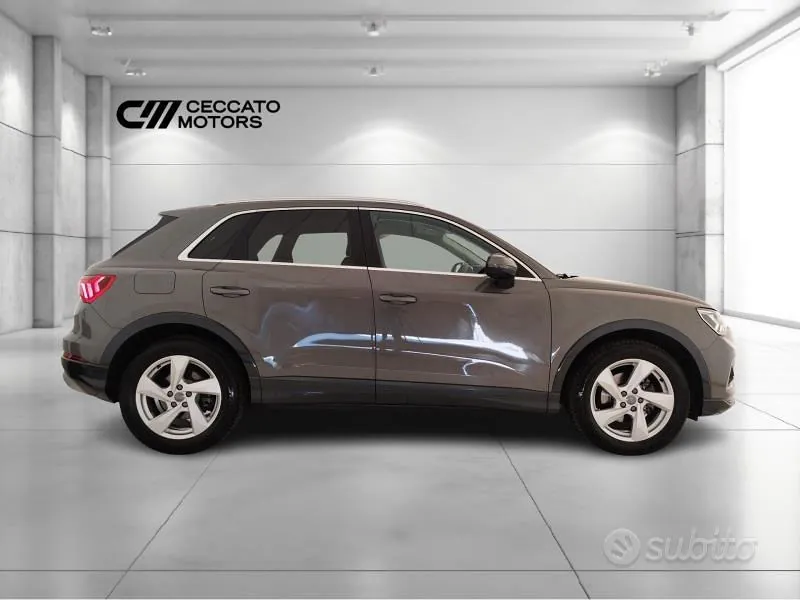 Audi Q3 2019 photo 3