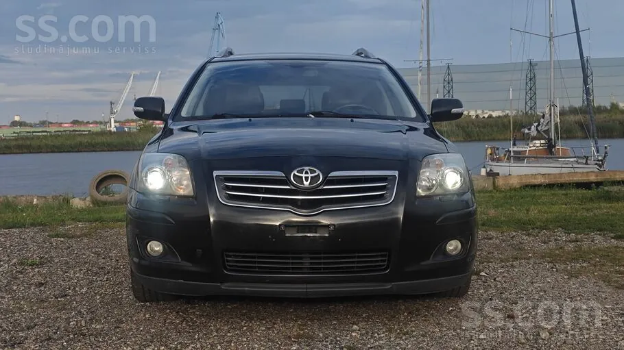 Toyota Avensis 2008 photo 4