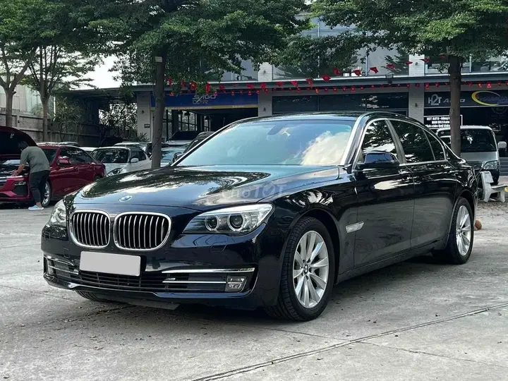 BMW 7 Series 2014 photo 3