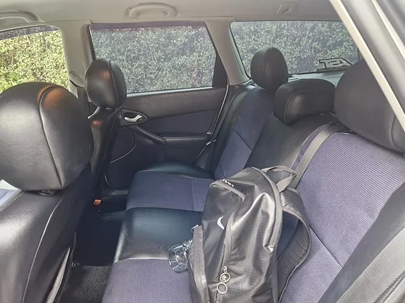 Ford Focus 2004 photo 3