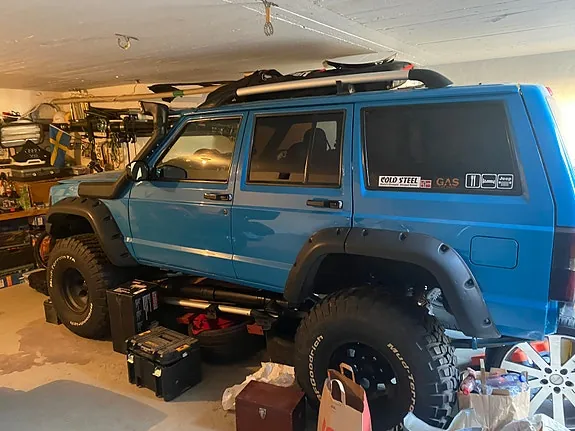Jeep Cherokee 1998 photo 4