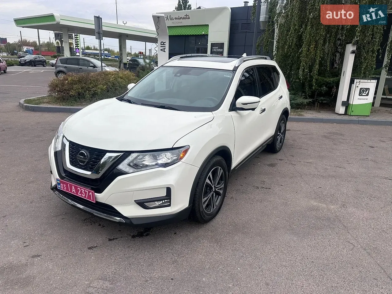Nissan Rogue 2017 photo 2
