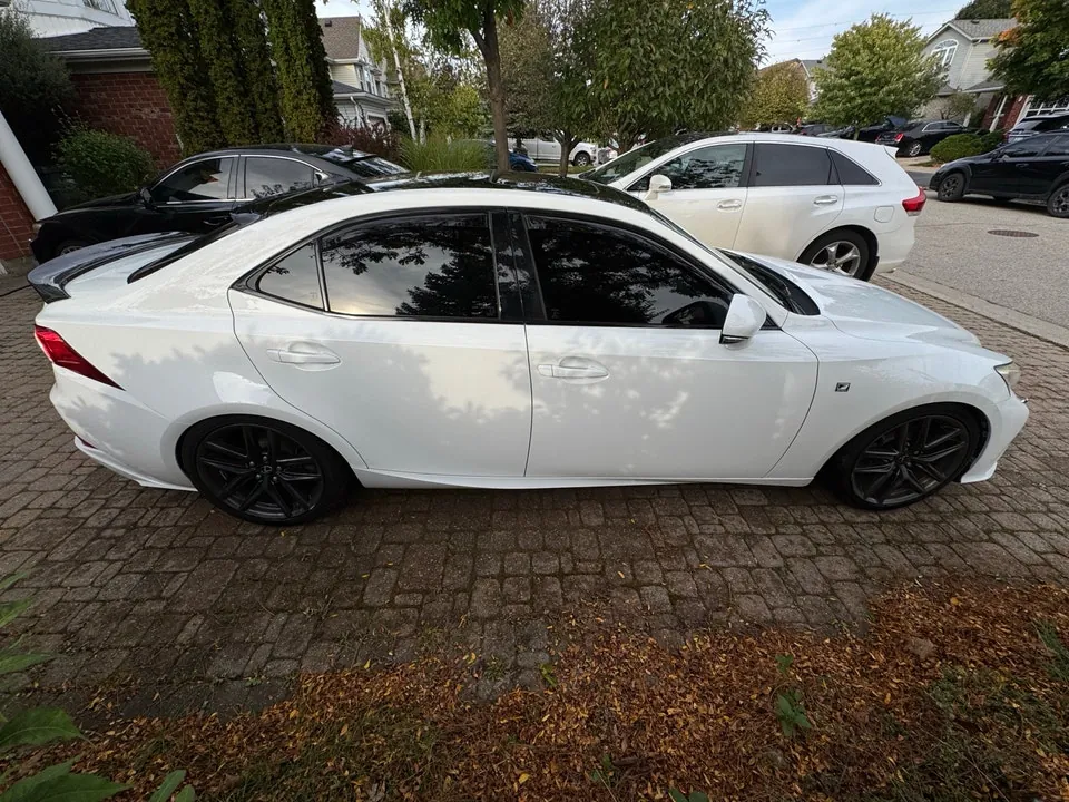 Lexus Is250 2014 photo 4