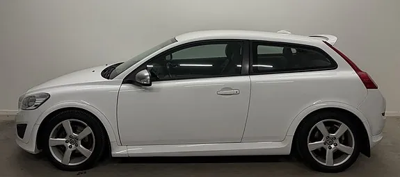 Volvo C30 2012 photo 2