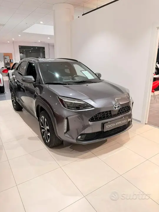 Toyota Yaris Cross 2023 photo 2