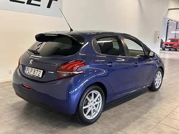 Peugeot 208 2017 photo 4