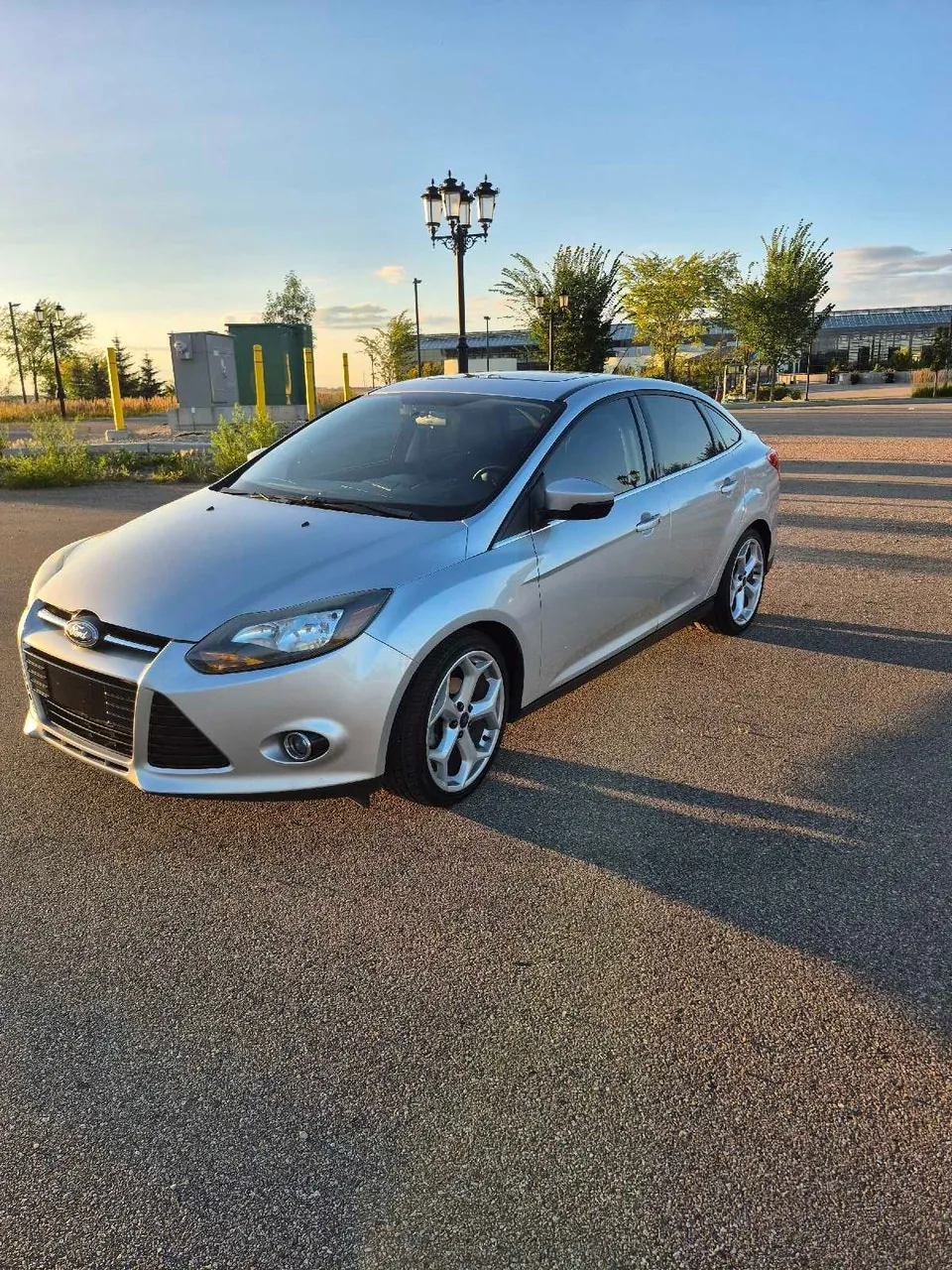 Ford Focus 2013 photo 3