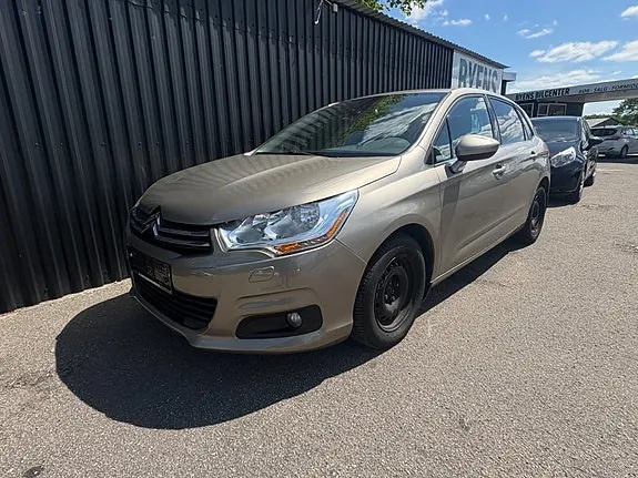Citroen C4 2012 photo 3