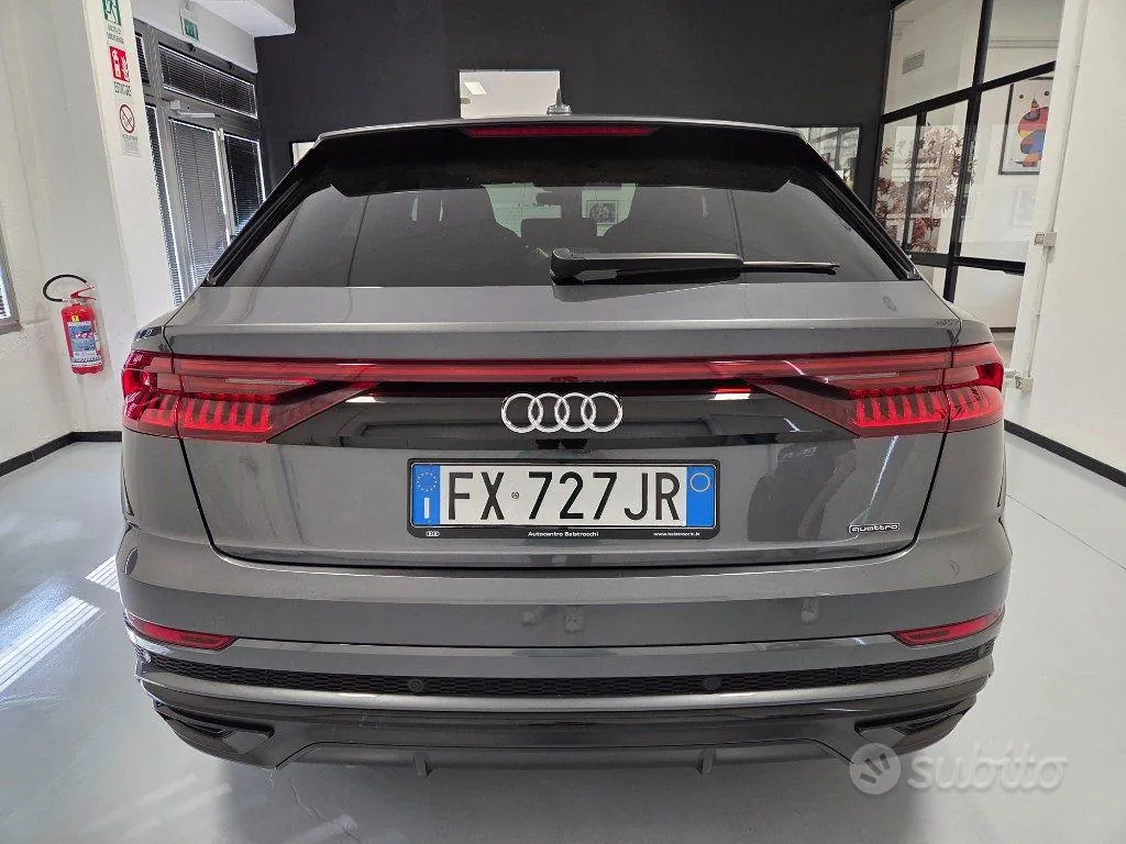 Audi Q8 2019 photo 5