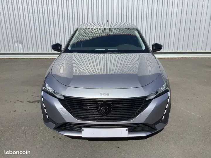 Peugeot 308 2024 photo 2