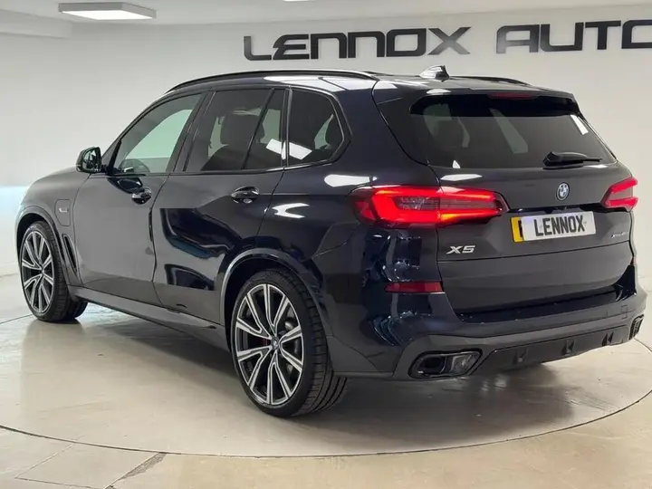 BMW X5 2023 photo 4