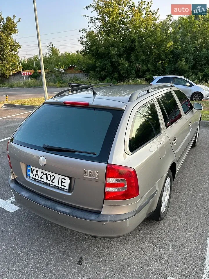 Skoda Octavia 2006 photo 5
