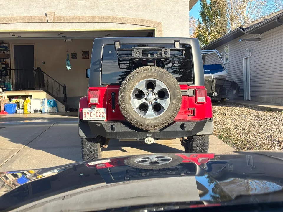 Jeep Wrangler Unlimited 2012 photo 2