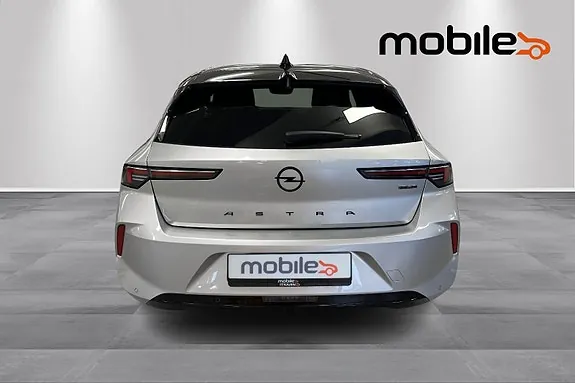Opel Astra 2022 photo 4