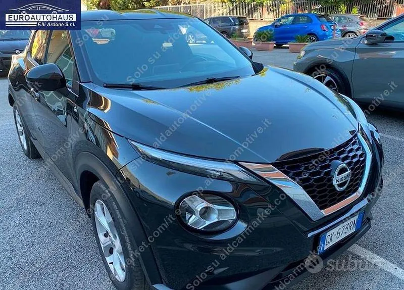 Nissan Juke 2022 photo 2