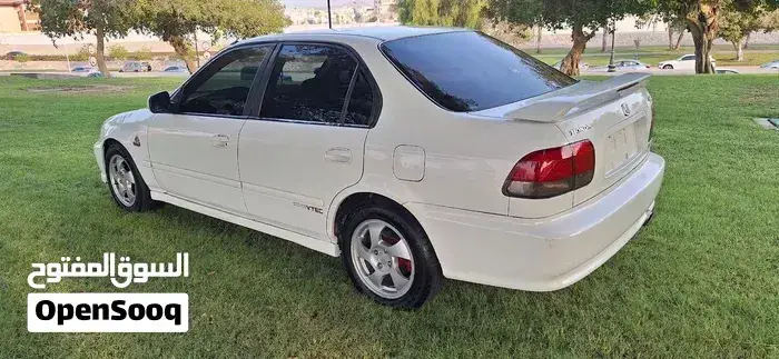 Honda Civic 1999 photo 2