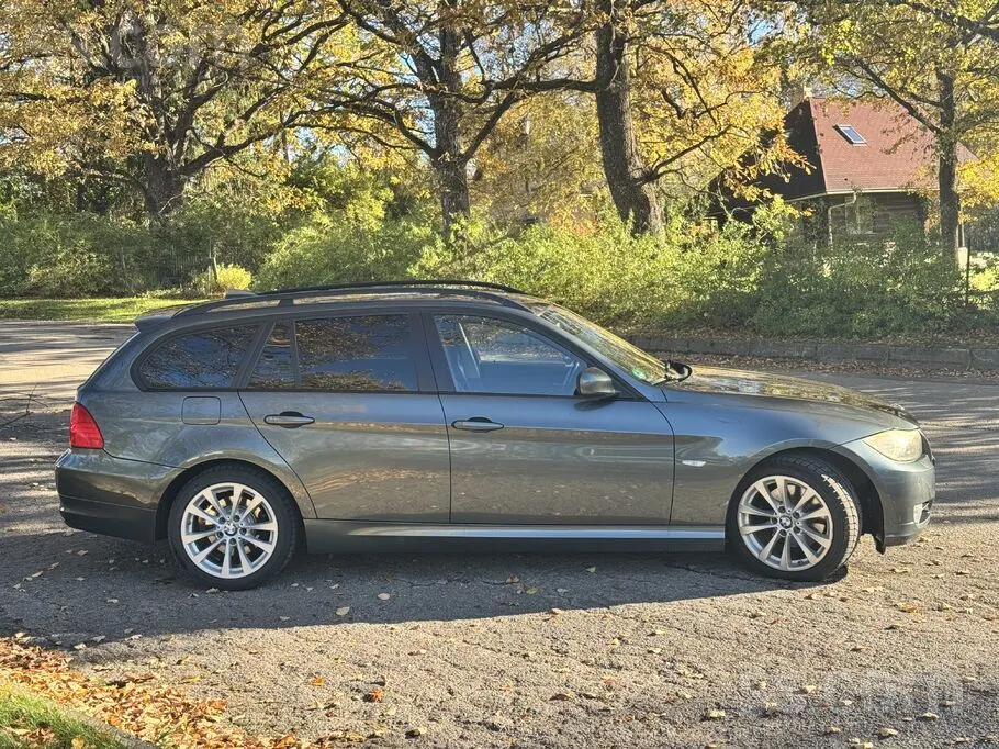 BMW 320D 2009 photo 3
