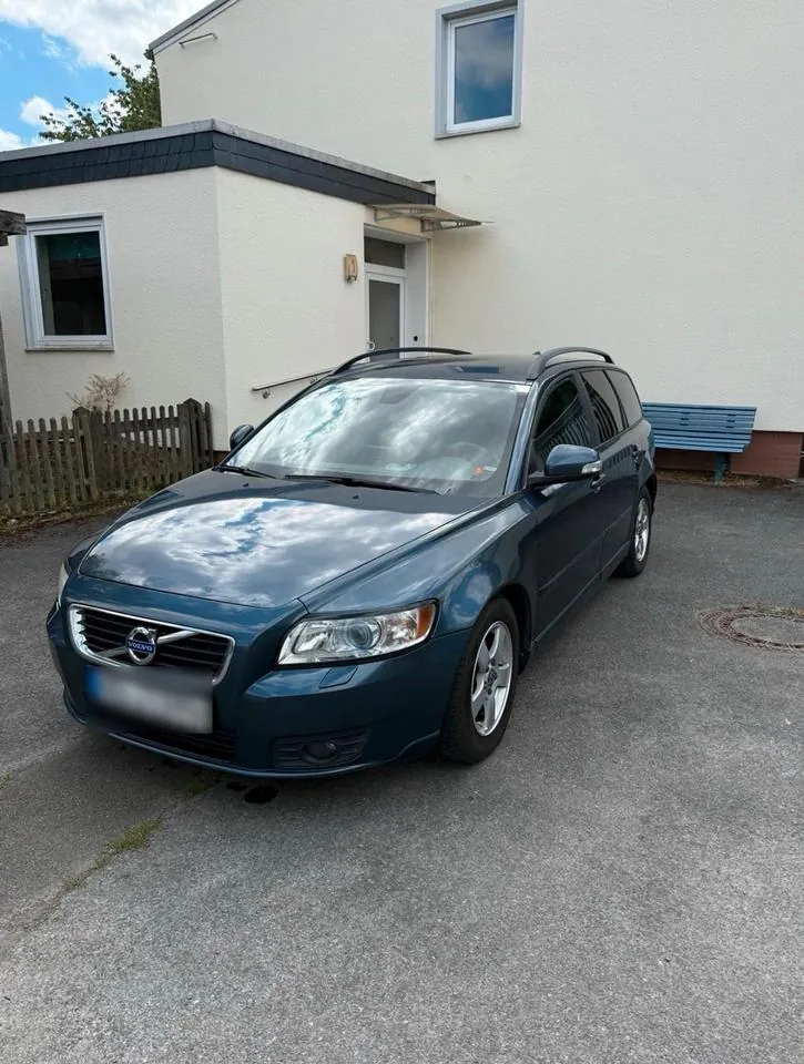 Volvo V50