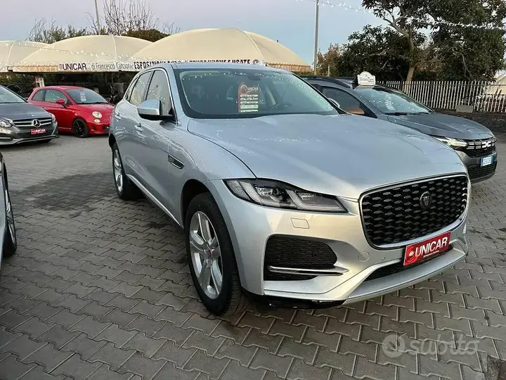 Jaguar F-Pace