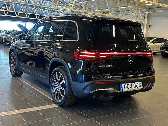 Mercedes-Benz Eqb250+ 2025 photo 5