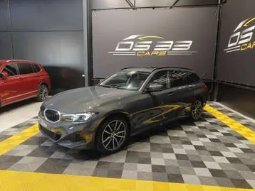 BMW 3 Series 2024 photo 3