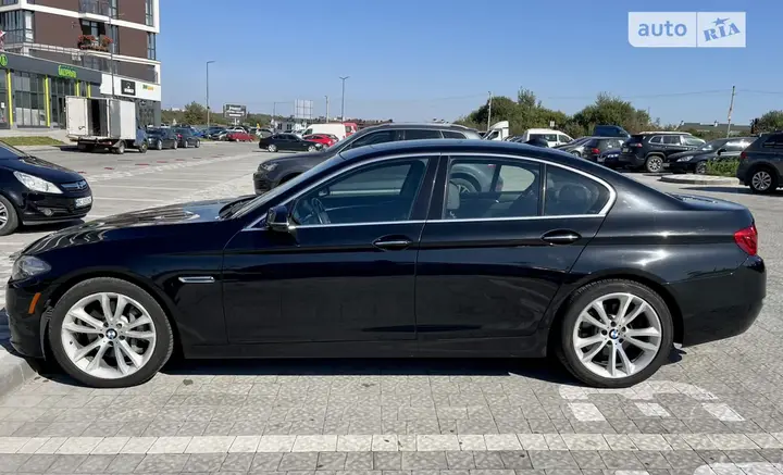 BMW 5 Series 2013 photo 3
