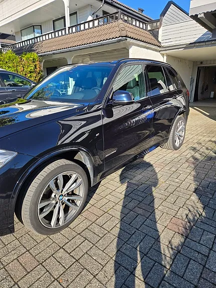 BMW X5 2014 photo 2