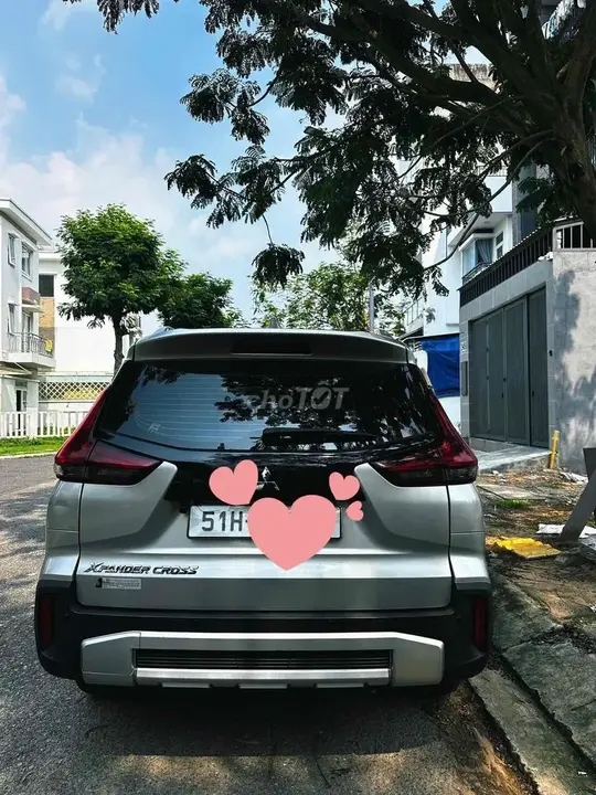 Mitsubishi Xpander Cross