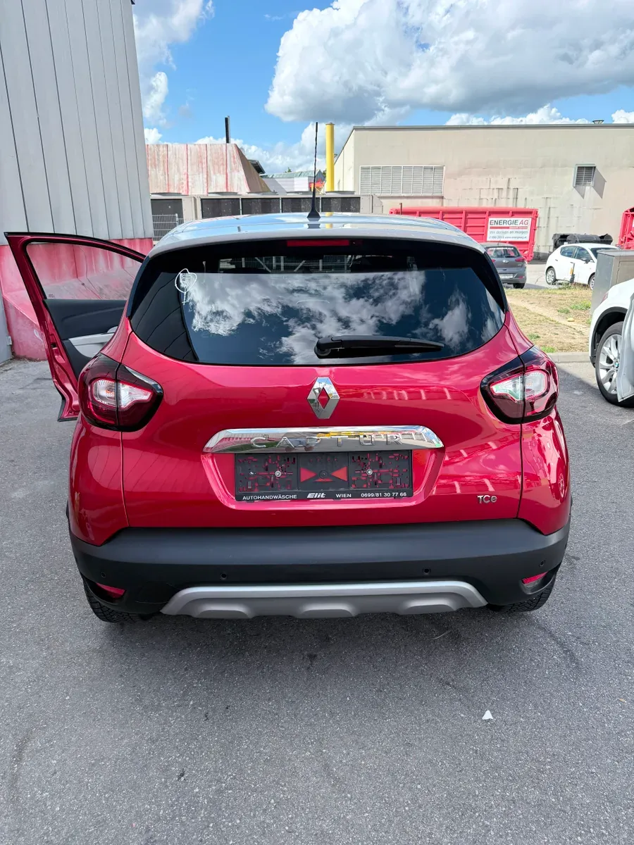 Renault Captur 2017 photo 2
